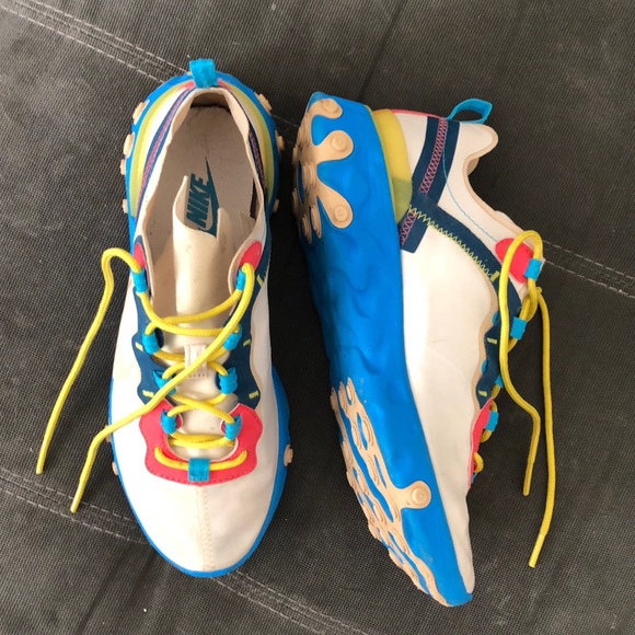 nike react colorful
